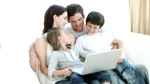 Read more about the article Top 6 Online Side Hustles for Stay at Home Parents to Make Money